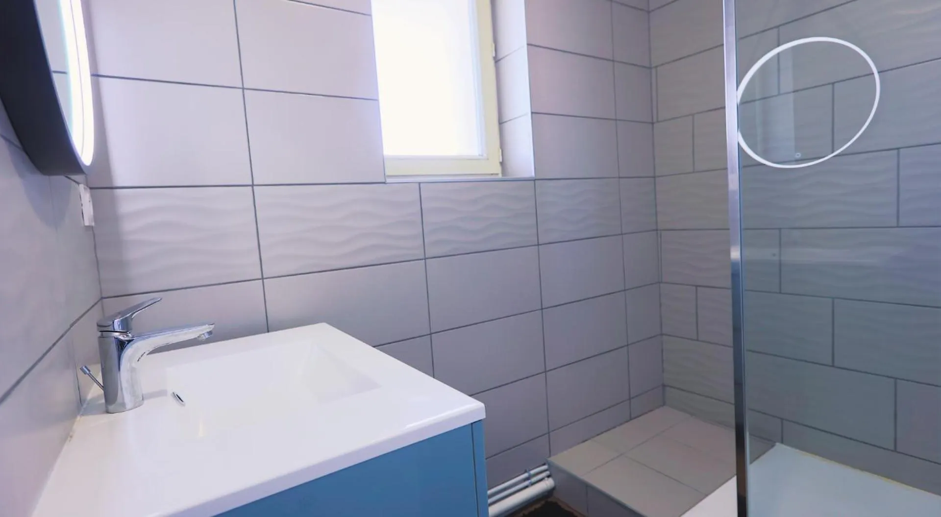 Le Cocon: Cozy Family Retreat with Balcony and Amenities Apartment Saint-Etienne  France