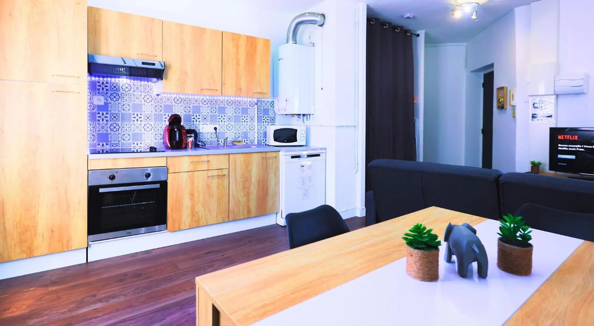 Le Cocon: Cozy Family Retreat with Balcony and Amenities Apartment Saint-Etienne   Saint-Etienne (Loire)